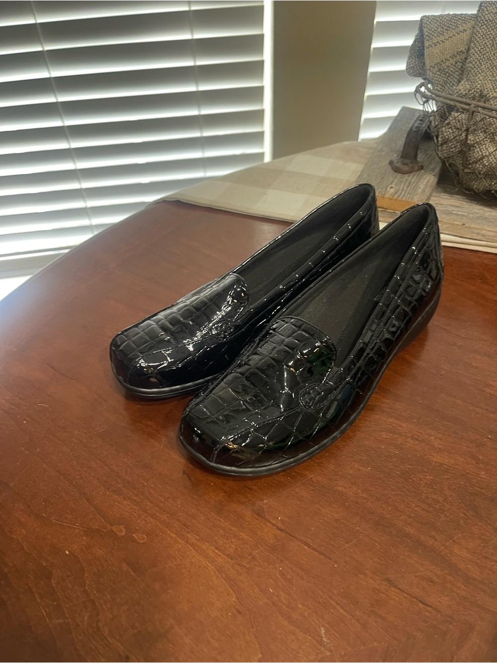 Clarks Bendables Croc Embossed loafers wide